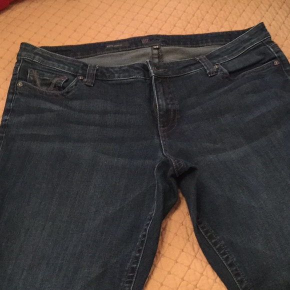 Kut from the Kloth Denim - Kut from the Kloth Stevie Straight Jeans